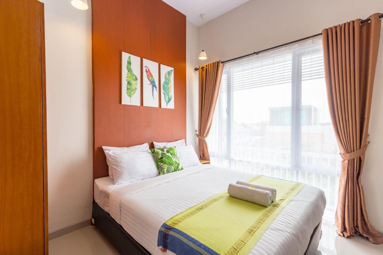Auberge de jeunesse Omah Manis à Yogyakarta Extérieur photo